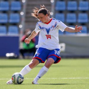 A_Kvinnur_Andorra-Foroyar_0-5_Venjingardystur_Foto_Johanna_Thomsen_09-10-2026-05